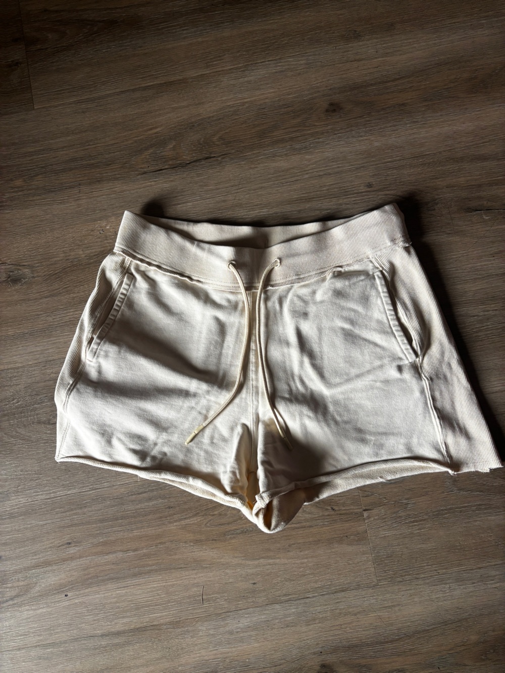 JoyLab Cream Ribbed Lounge Shorts